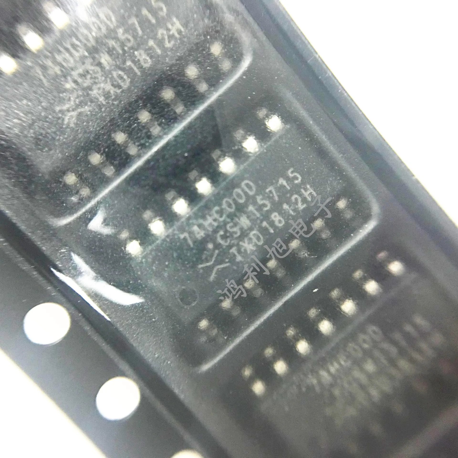 

10PCS/Lot 74HC00 74HC00D SOP-14 gate and inverter logic chip brand new, original and off-the-shelf