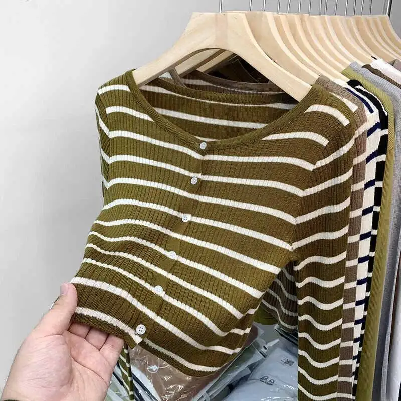 

Осенний новый кардиган с принтом Y K в полоску, женский нежный стиль, вязаные топы с длинными рукавами, повседневные свободные универсальные тонкие свитера, пальто