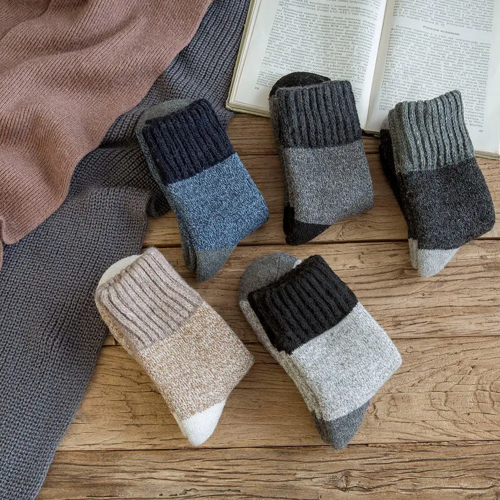 Men Winter Cold-resistant Woollen Socks Super Warm Socks in Tube with Thicker Cashmere All-match Retro Snow Casual Average Yards