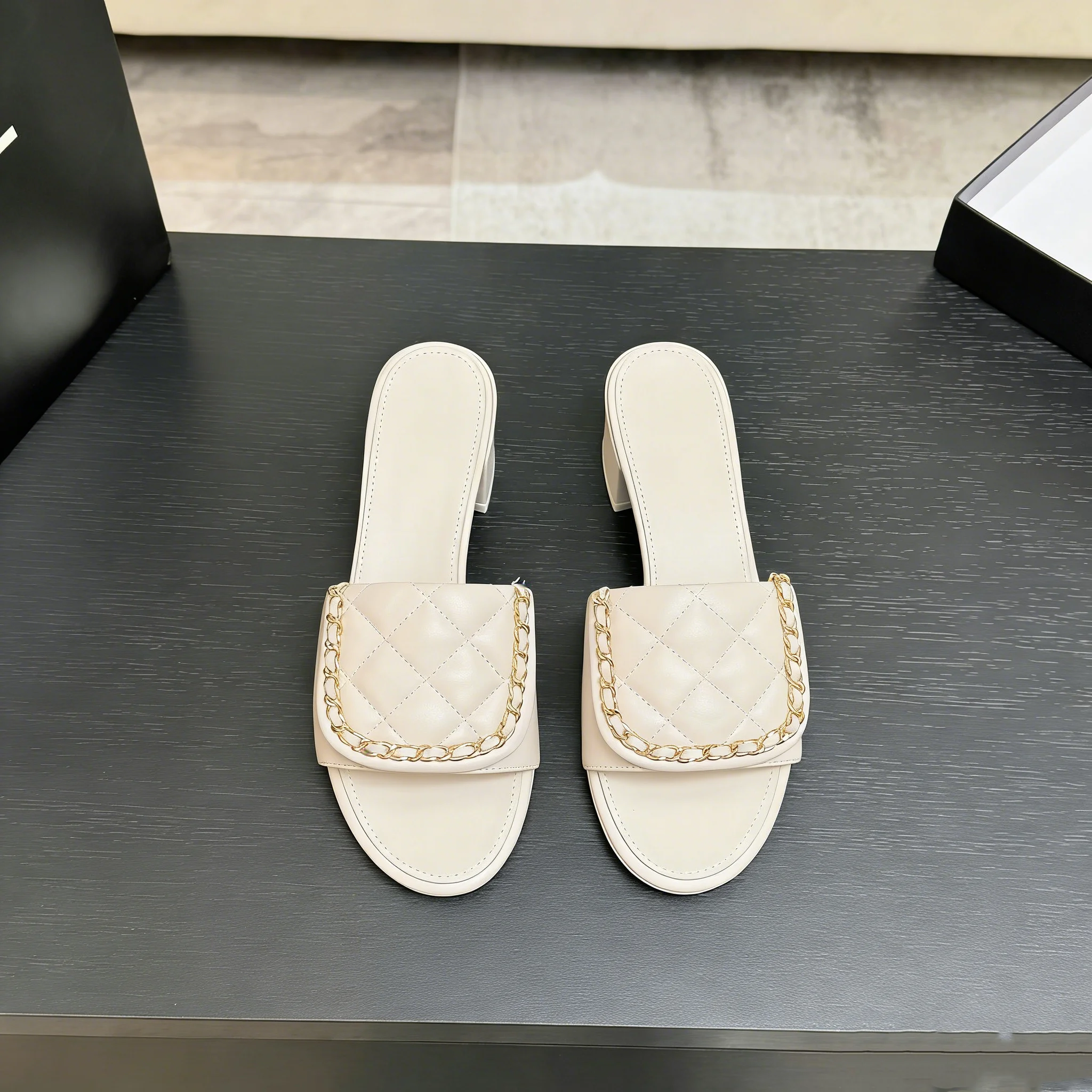 High-Quality Fashionable Casual High-Heel Ladies Slippers Comfortable Stylish Footwear for Women