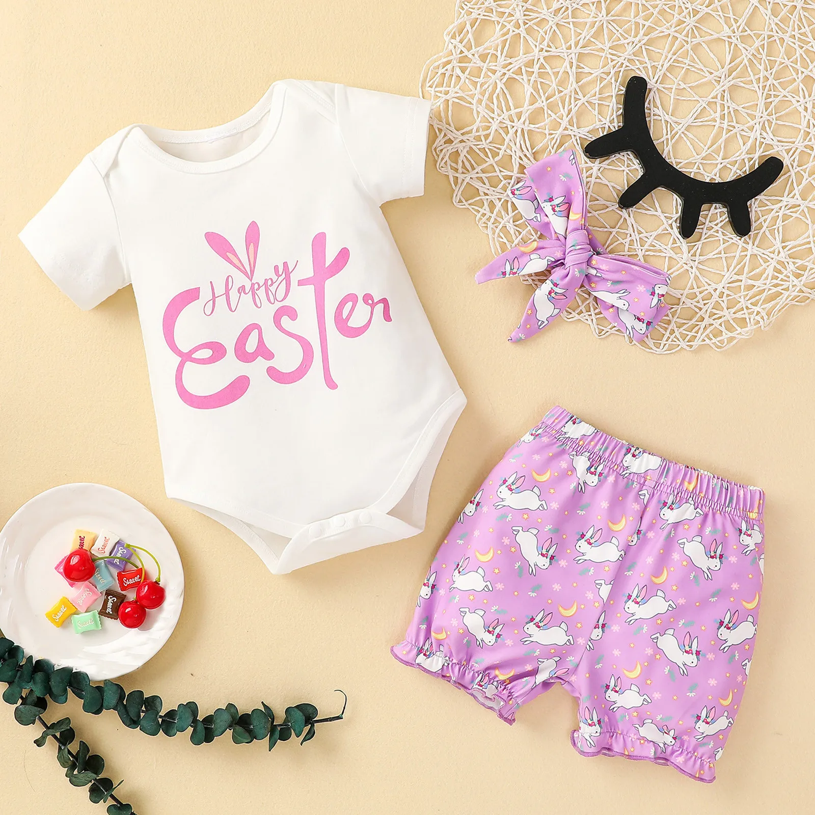 

0-24M Summer Newborn Infant Baby Girls Clothes Set Easter Rabbit Prints Letter Rompers Shorts Bow Headband 3Pcs Outfits Costumes