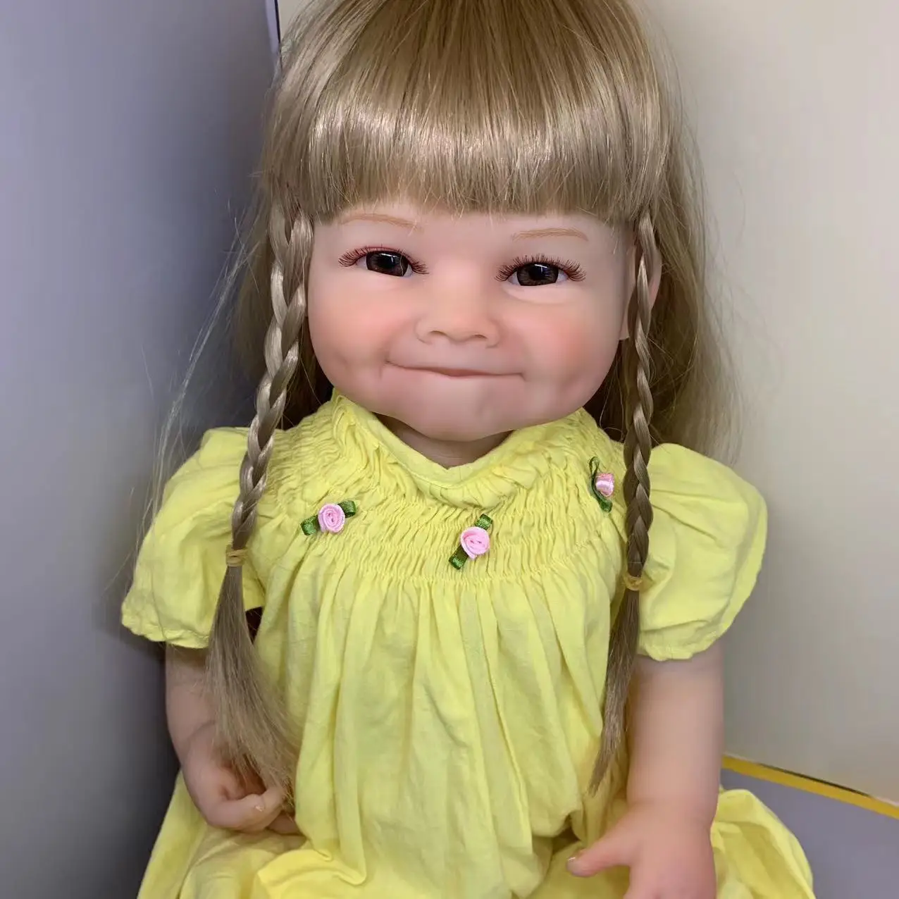 Reborn Doll 55cm 22inch Smile Baby Girl bebe reborn reallista de silicone Full Vinyl Body Unpainted reborn kit Real doll Kids