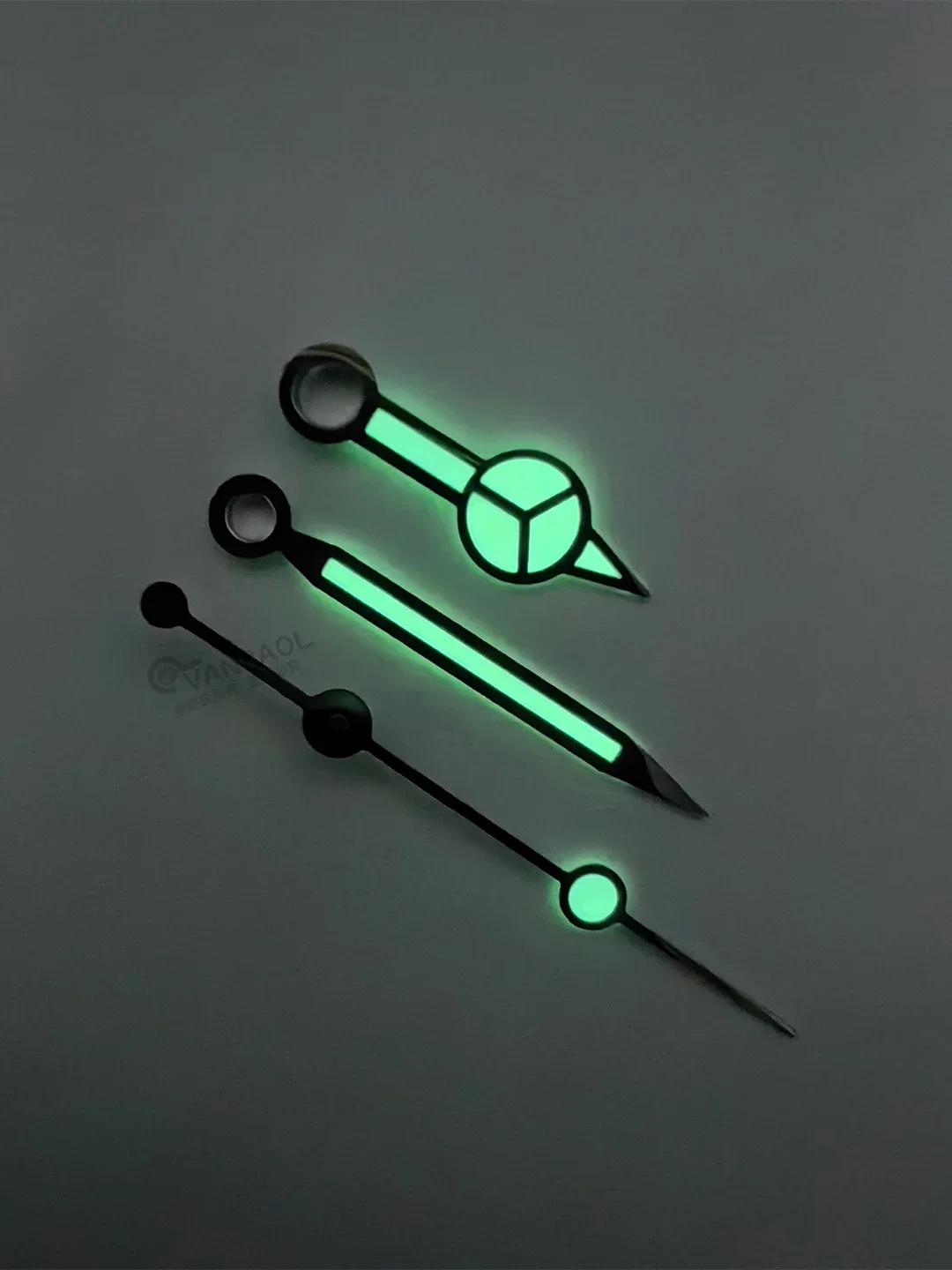 

Adapt to 3135/3130 movement, substitute retro 14060/16610/16600 hands
