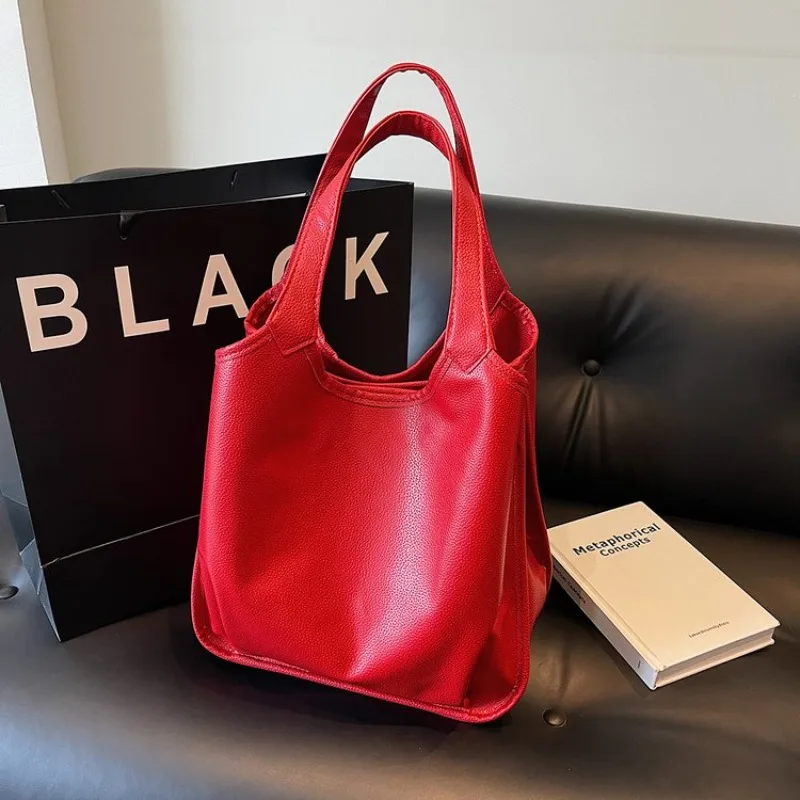 

Trendy Letter Logo Diaper Bag Fashionable Solid Color Crossbody Classic Designer Leather Handbag For Shopping Party