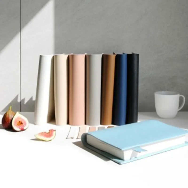 Couverture de livre personnalisée en cuir PU, marque-page, couverture de carnet en cuir de couleur unie simple, peut contenir une Bible, en cadeau pour les amis