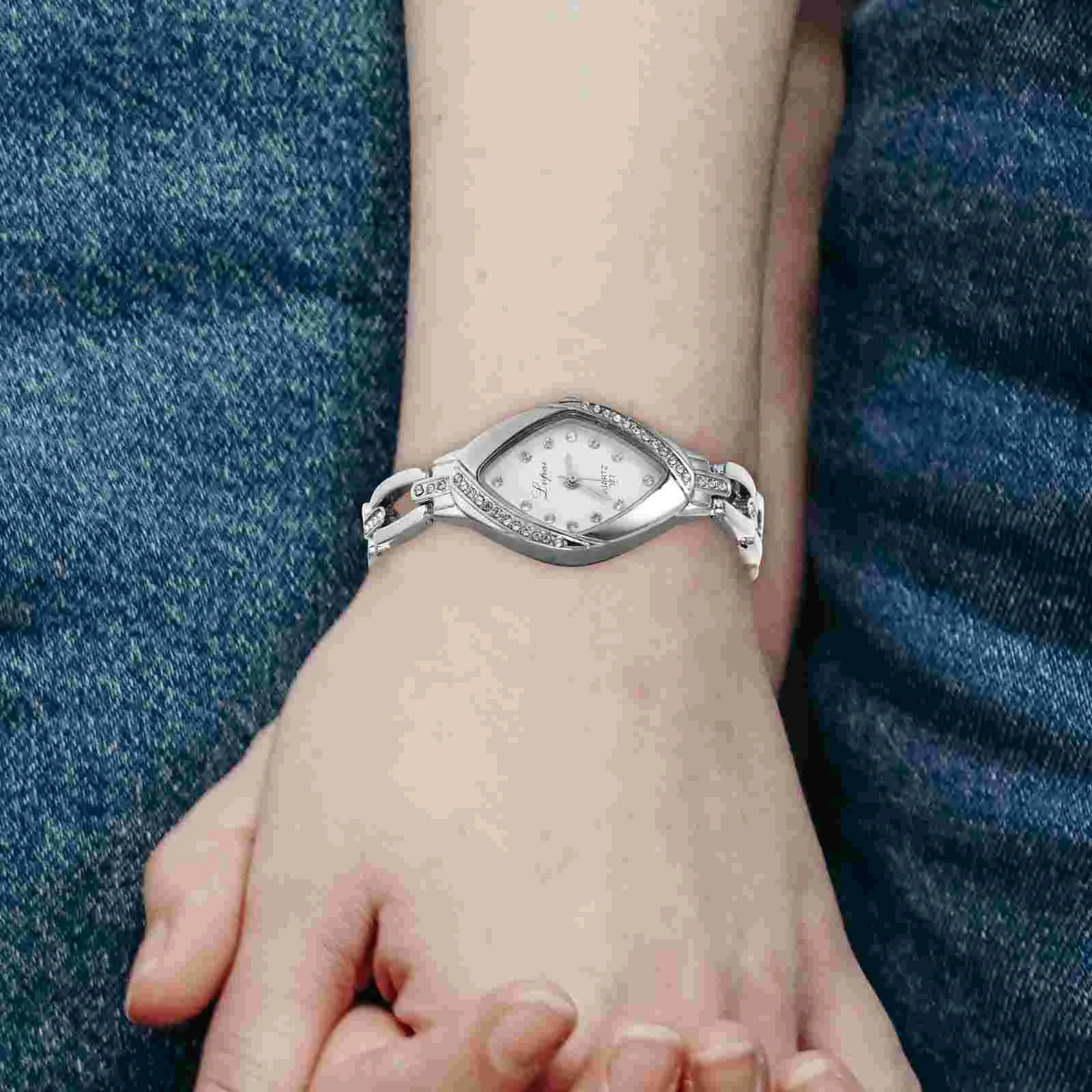 P128 Women's Rhinestone Wrist Watches Steel Bracelet Analog Quartz (Silver White) p128 quartz watch women quartz watch