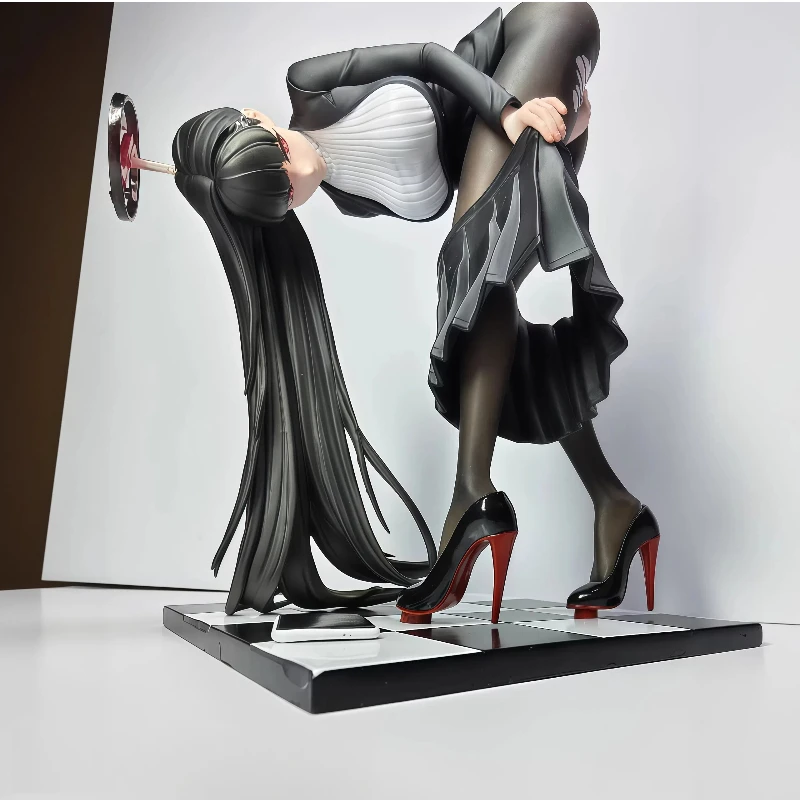 

Фигурка Tsukatsuki Rio из Blue Archive, масштаб 1/6, в коробке, коллекционная, для декора рабочего стола, подарок для фанатов аниме и игр, модель-украшение