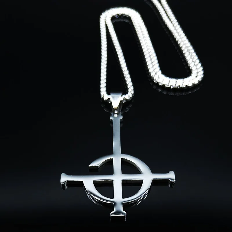 YILUOCD Stainless Steel Ghost Band Mask Keychains Emeritus Ghost BC Nameless Ghoul Symbol Keychain Geometric Jewelry