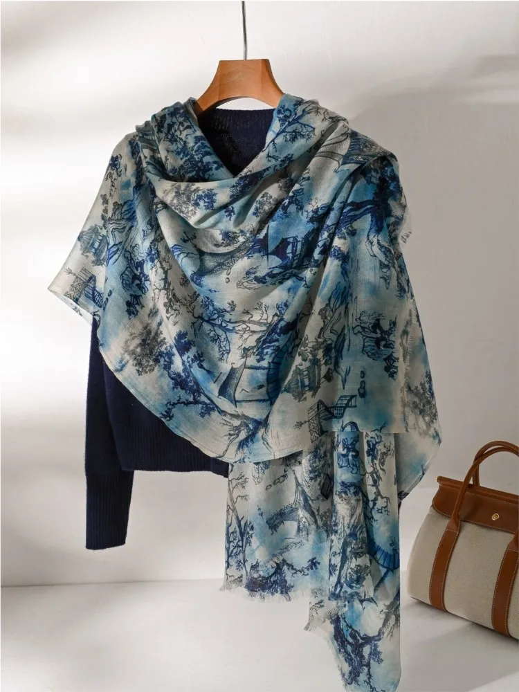 A new style of traditional thin fur scarf for women stylish neck-protecting silk and an outer layer air-conditioned rooms