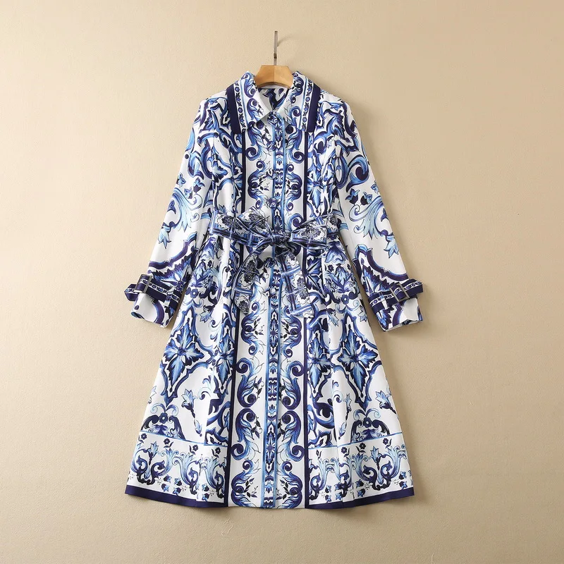 

New European and American women's wear for winter 2022 Long sleeve lapel belt in blue vintage print Fashion trench coat