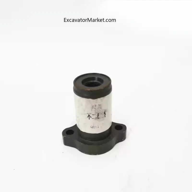 Excavator Hitachi 55/60 Yuchai 55 Bu'er Yue 6 ton distribution valve discharge pin cover main control valve cover accessories