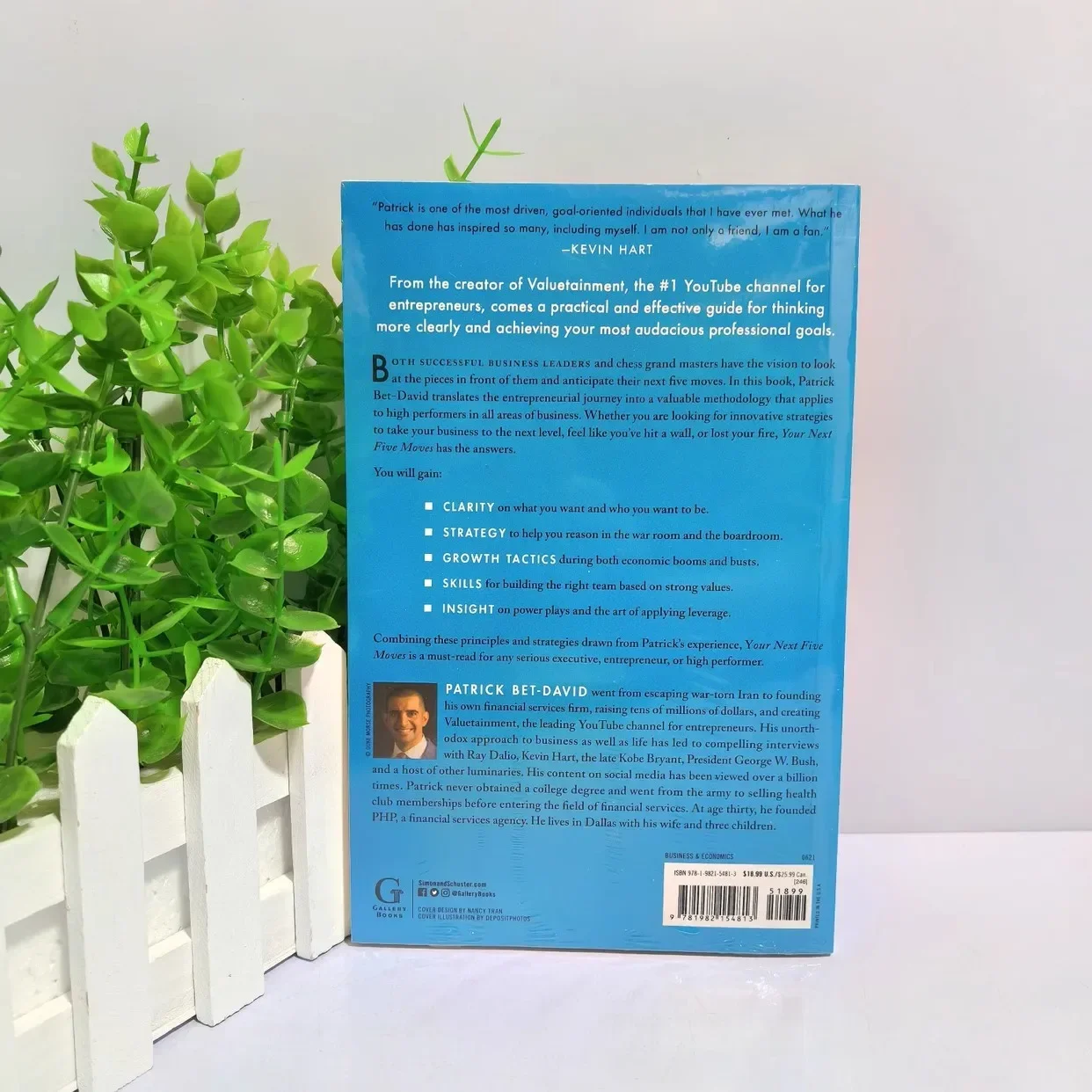 Your Next Five Moves: Master The Art Of Busuness Strategy Englosh Book