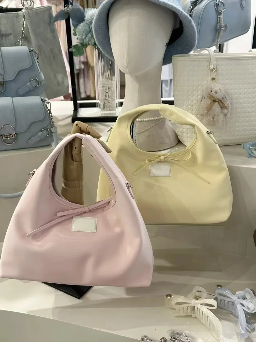 

Strap Bow Handbag 2025 New Sweet Tote Bag for Women Commuter Crossbody Bags