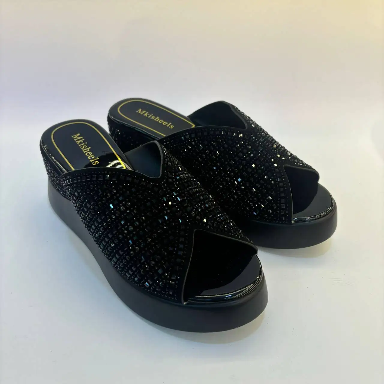 Latest Open-toed Rhinestones Sandals African Women\'s Shoes Women\'s Party Design Slippers Lightweight Ladies Women Shoes 37-42