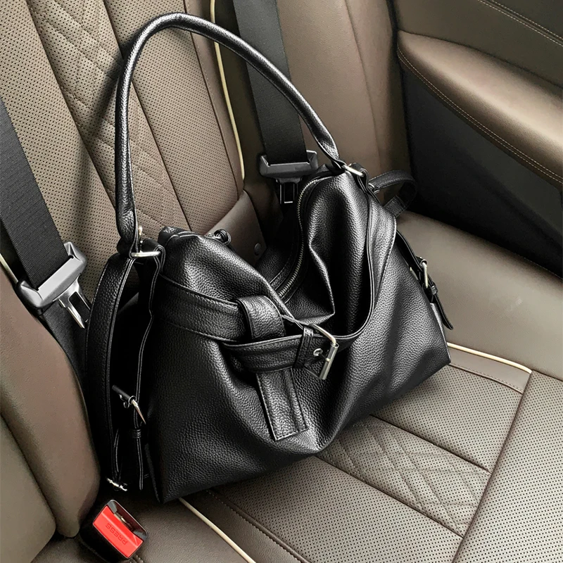 

Large Capacity Soft Leather Tote Bag Fashion Belt Buckle Handbag New Shoulder Messenger Bag Retro Hot Girl Motorcycle Bag