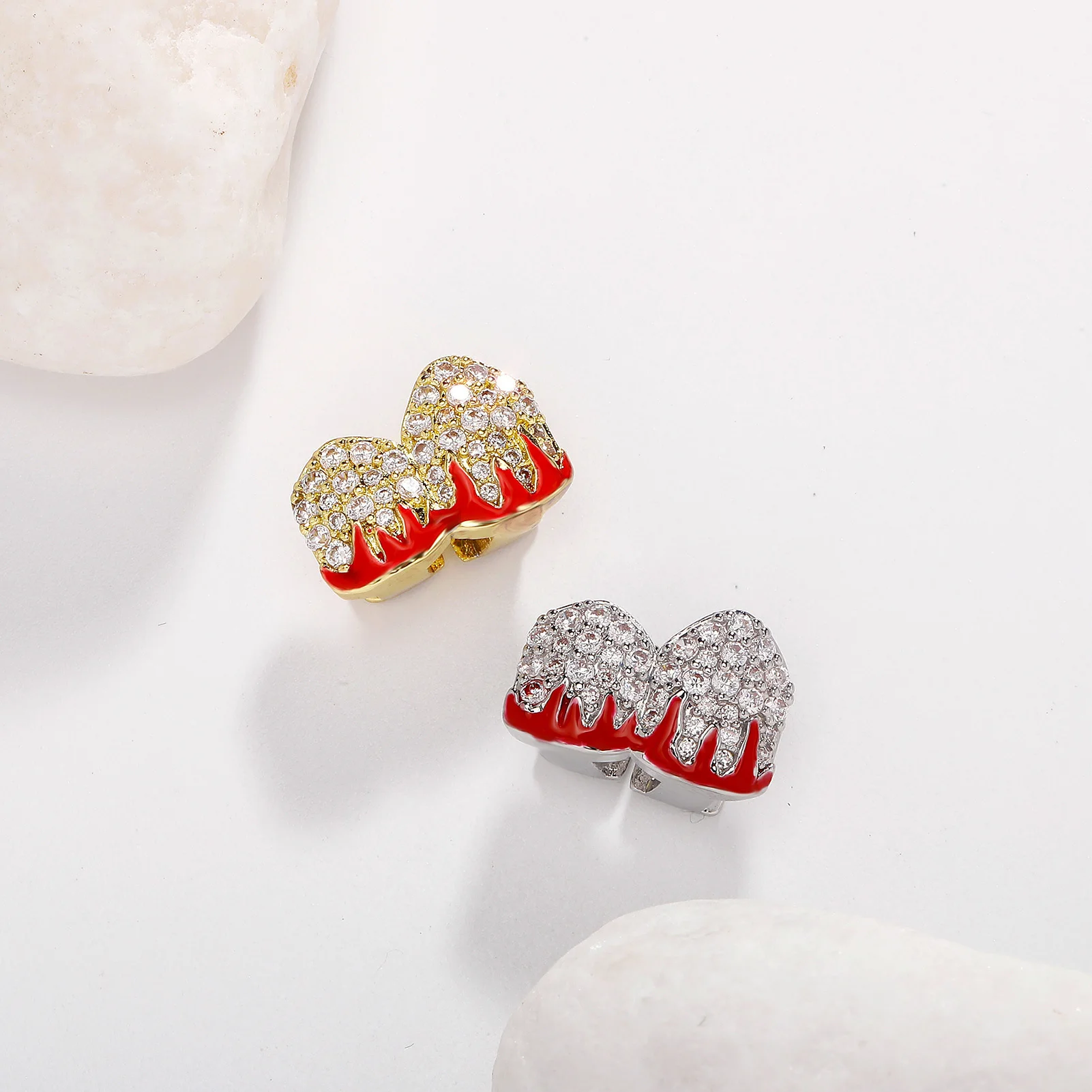 Halloween Individual Rapper Teeth Grills Shiny Rhinestones Tooth Grillz Cap Body Jewelry for Stage Perfomance Accessory