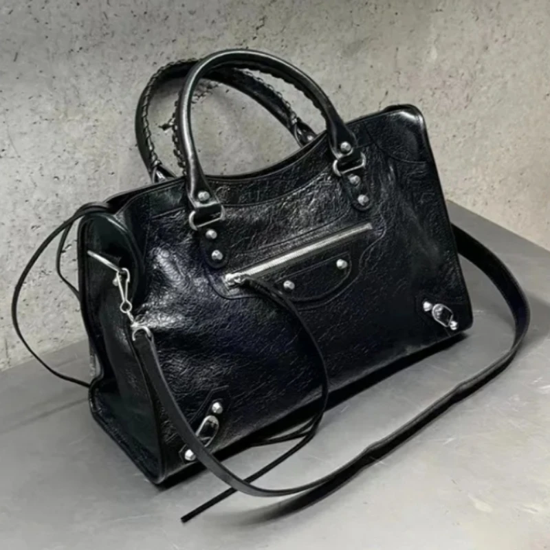 2025 Spring Motorcycle Style Women's Crossbody Handbag Oil Wax Leather Rivet Detail Soft Square Shape Zipper Closure view 6