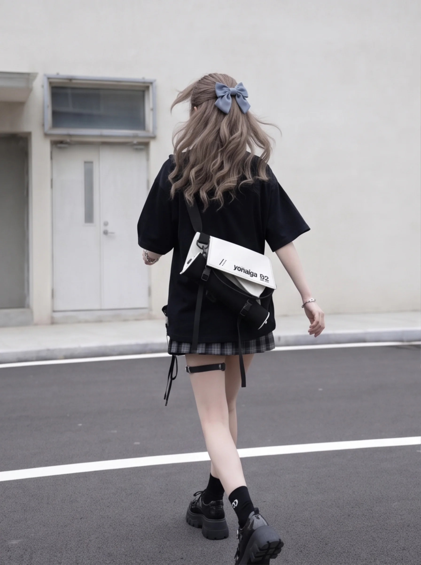 YONAIGA Original Trendy Brand Unisex Black White Color Block Versatile Single Shoulder Slant Cross Bag Waterproof Soft Handle
