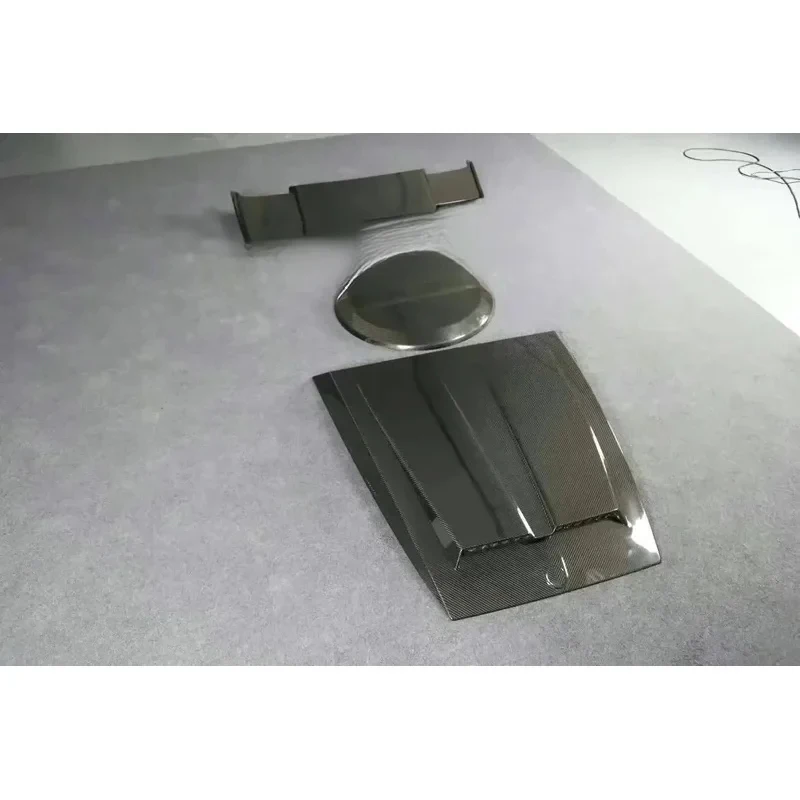 

Auto Tuuning Accessories G-Class G Wagon G5000 G550 G63 W463 Upgrade B- Dry Carbon Fiber Body Kit