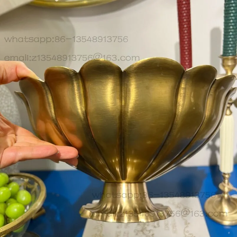 American brass petal design metal fruit plate living room coffee table fruit plate decorative ornament
