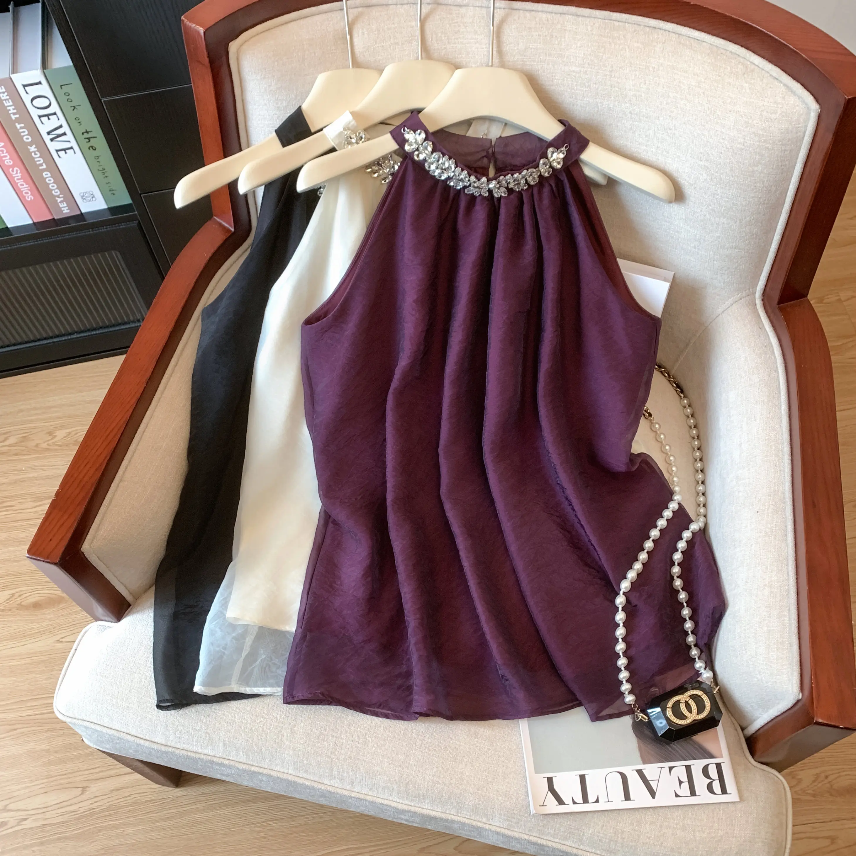 النمط الفرنسي الماس سترة بلايز 2026 الصيف ملابس حريمي بلا أكمام معلقة الرقبة البلوفرات بلوزة فضفاضة الحلو سيدة قميص #5