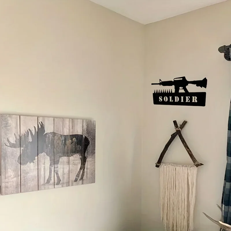 Helloyoung Black Metal Soldaat Geweren Binnenmuur Slaapkamer Decoratie Kunst Soldaat Onafhankelijkheidsdag Veteranen Dag Patriottisch Huis De