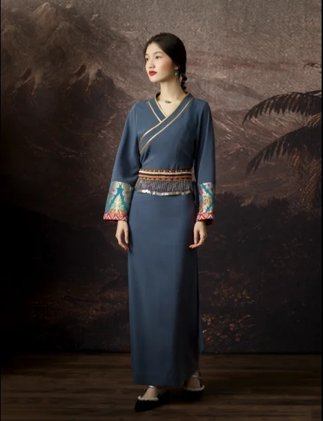

Chinese Style Women's Tibet Dress Vintage Hanfu Ancient Style Long Dress
