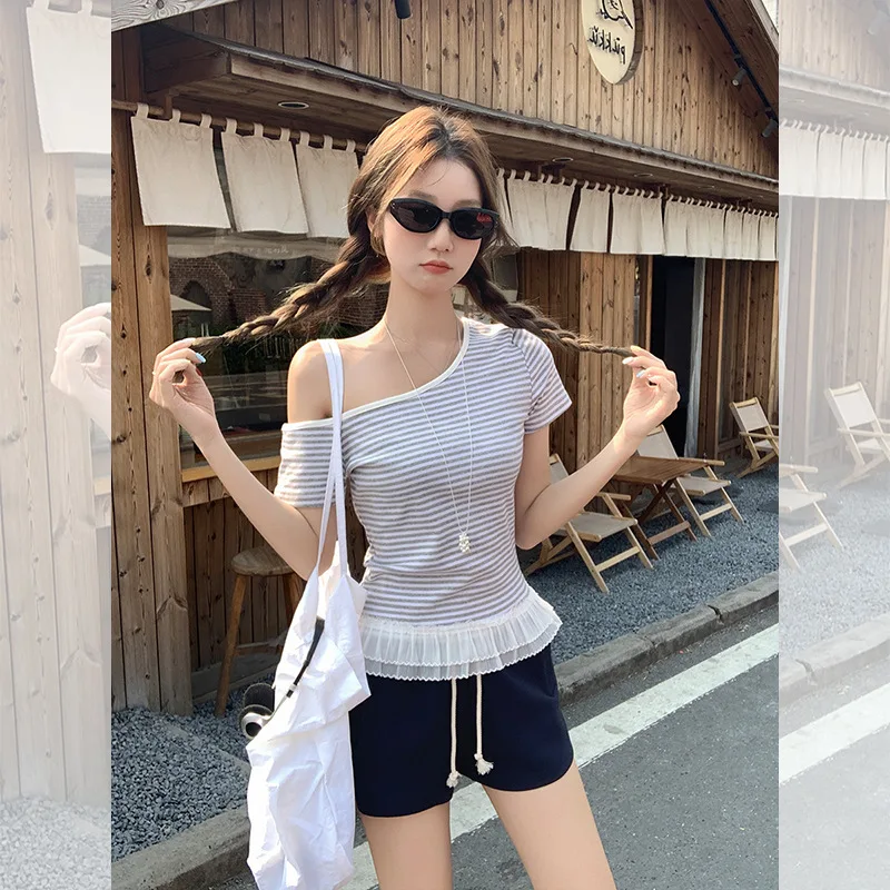 

Summer OOTD Outfit Striped Asymmetrical Neck Short Sleeve T-Shirt for Women Korean Style Lace Trim Hem Off-Shoulder Top