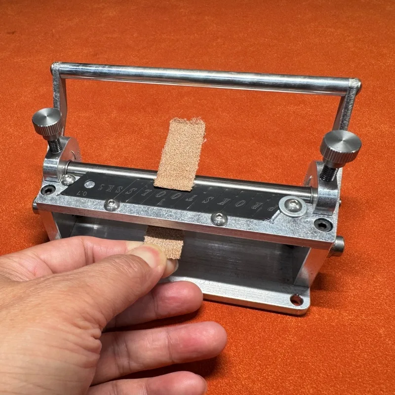 Hand‑Operated Leather Skiver, Manual Cowhide Thinning Machine for Vegetable Tanned Leather Belt Making