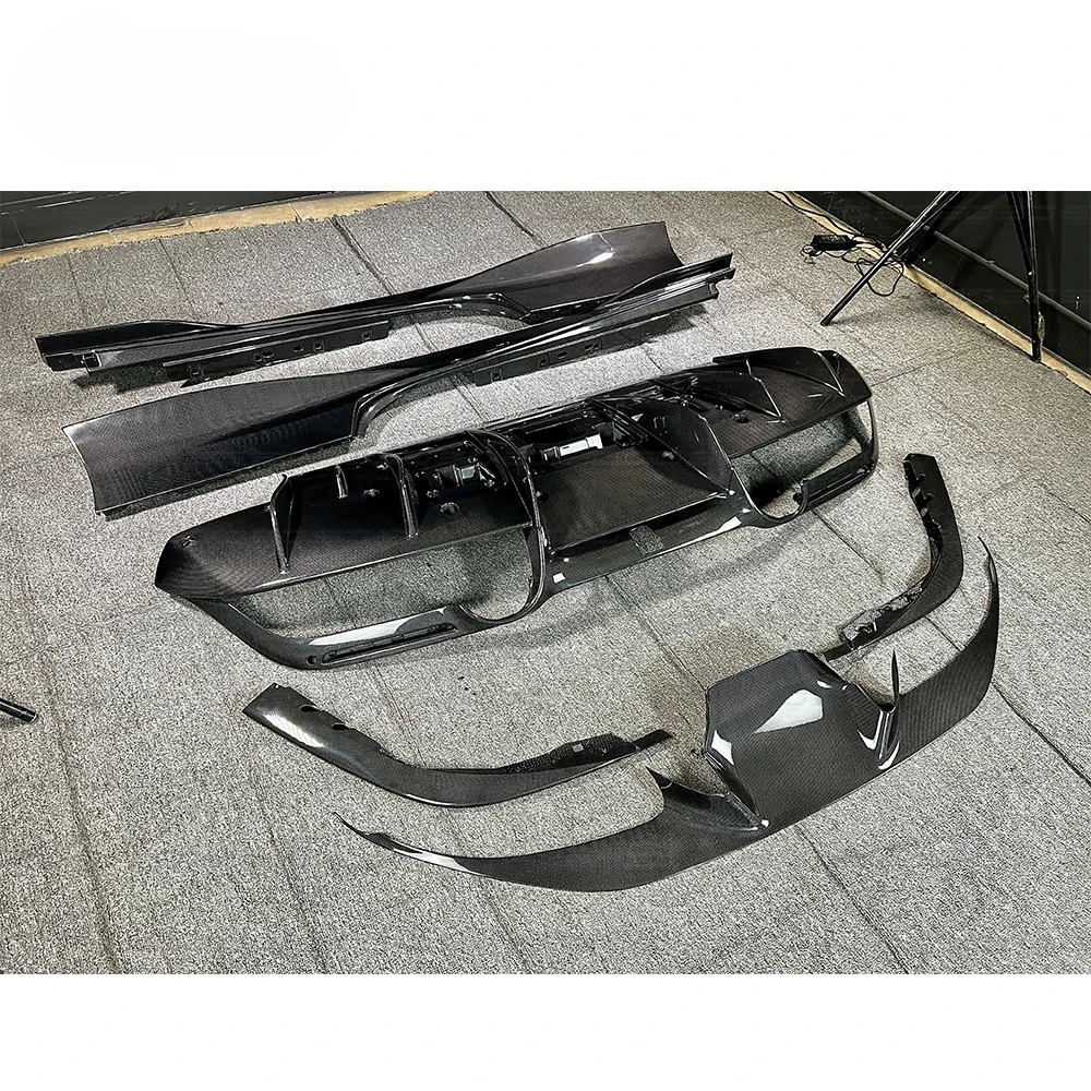 Ferrari F8 OEM style front lip side skirt rear diffuser high quality dry carbon fiber body kit