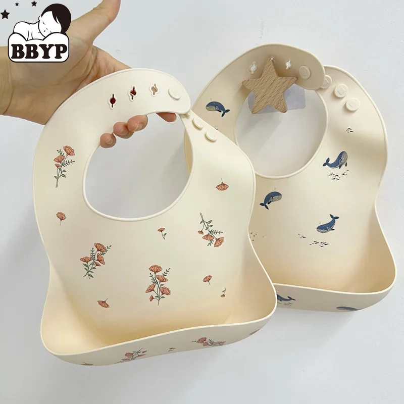 1 pçs babadores de silicone para crianças bebê à prova dwaterproof água alimentação utensílios de mesa à prova de água babadores ajustáveis para criança alimentos de café da manhã