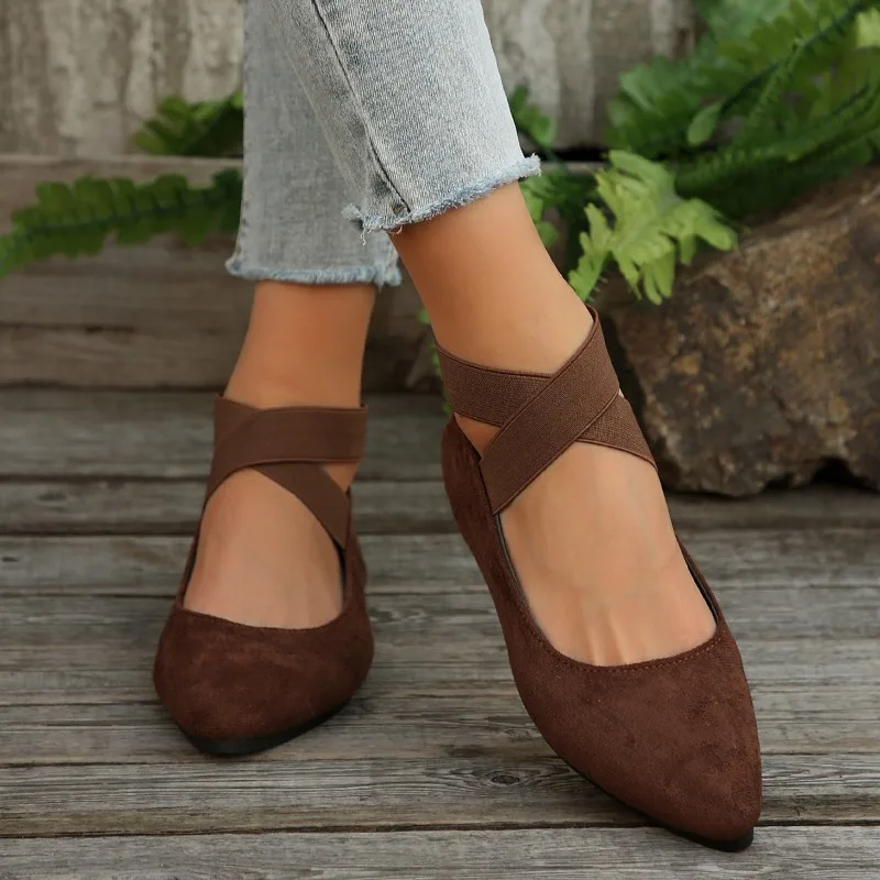2025 beige new women\'s flat shoes fashionable lightweight shoes women\'s elegant ballet shoes soft outdoor casual heel shoes