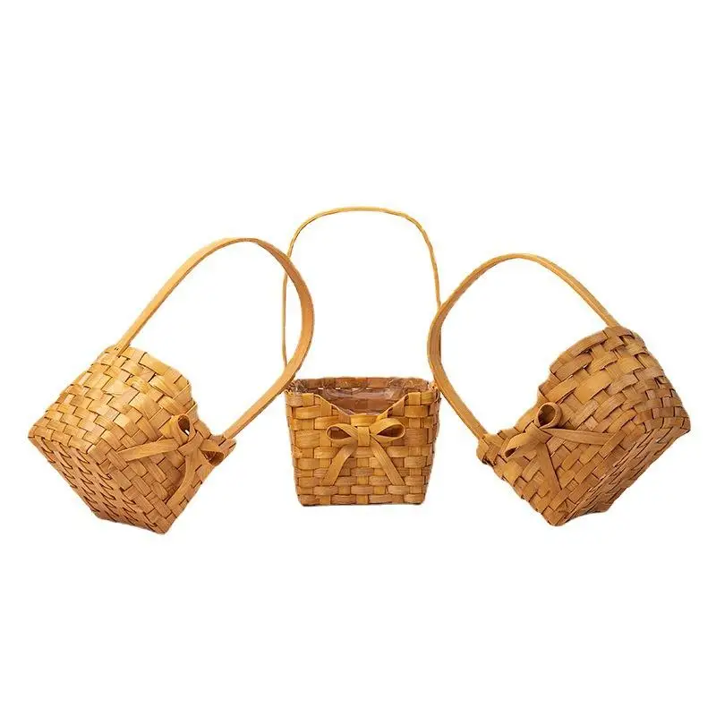 New Willow Rattan Bride Flower Basket Picnic Container Hand-Woven Flower Arrangement Basket With Handle Picnic Weaving Basket