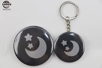 Yüksek görünürlük teneke rozet plastik siyah yansıtıcı gökkuşağı anahtarlık güvenlik sevimli kolye 58mm & 44mm gece wariding sürme için