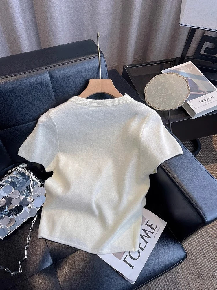 Cseta E Retro con Cuello Redondo y Manga Corta Bordada para Mujer, Verano, Ajustada, Estilo Casual, Diseño Creativo