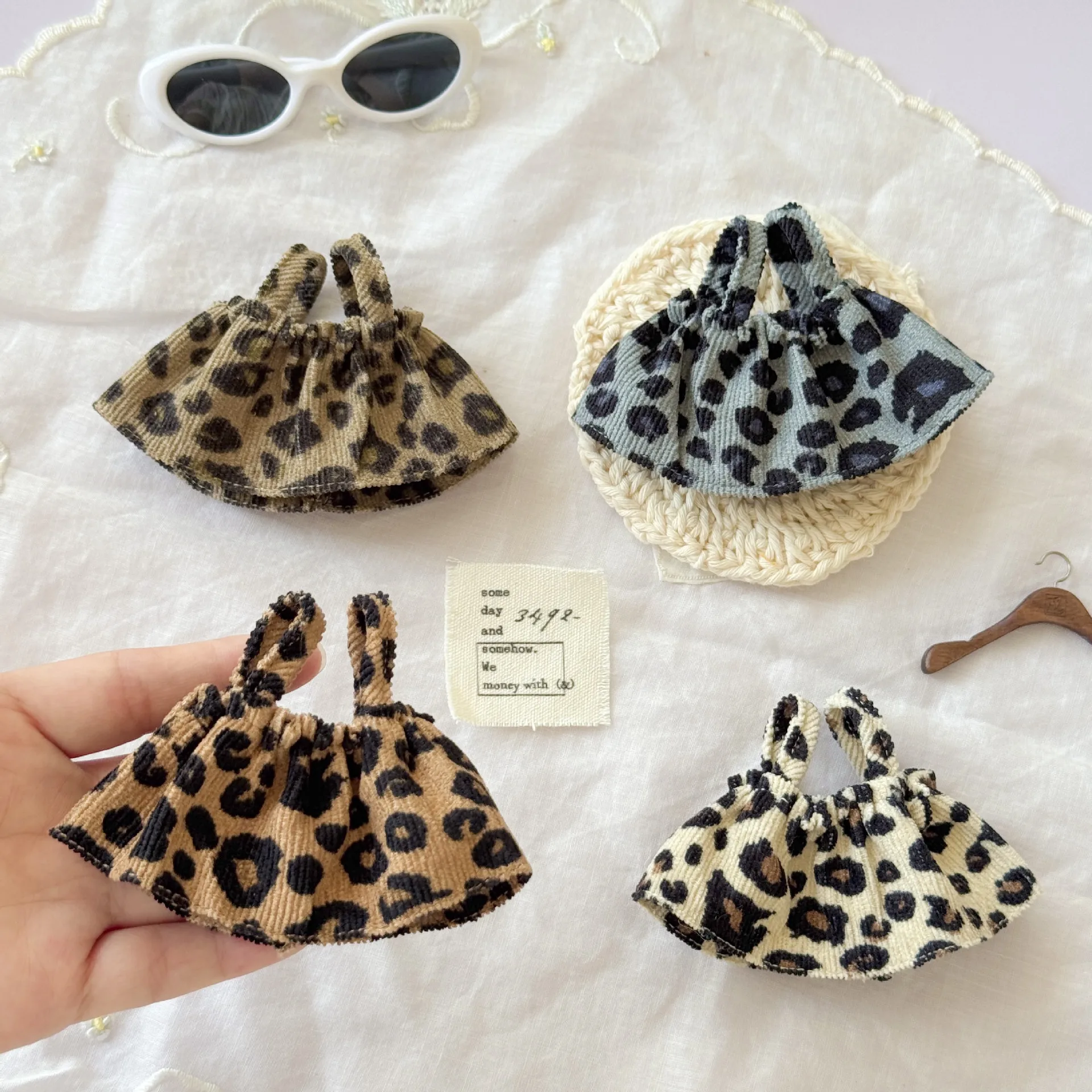 Hot Natasha Doll Clothes for 10cm-17cm Doll Leopard Print Skirt Retro Shoulder Strap Skirts Mini Doll Clothes Accessories 1Pcs