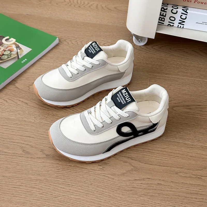 

In Spring and Autumn, The New Women's Casual Retro Sports Shoes Are Light and Soft-soled, Comfortable Forrest Gump Low-top Shoes