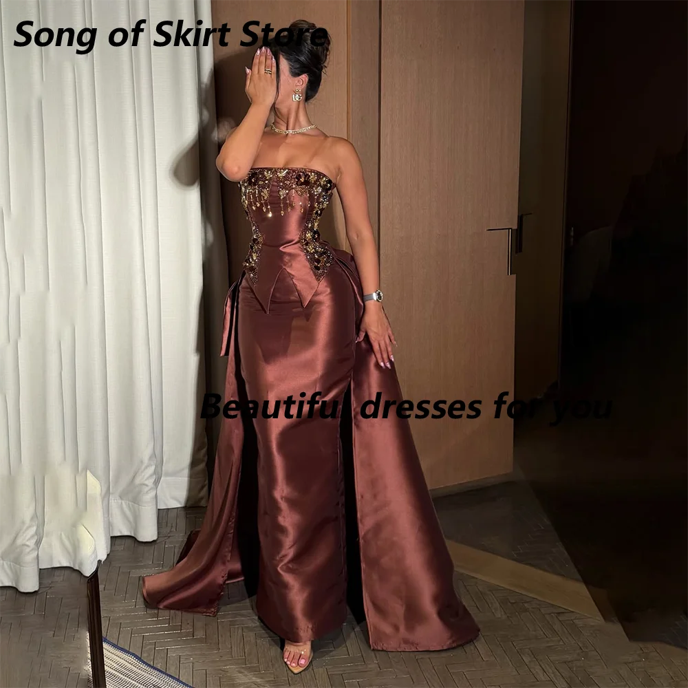 Brown Prom Dress Customized Transparent Spaghetti Strap Beading Crystal Satin Straight Evening Gown Backless Long Party Dress view 3
