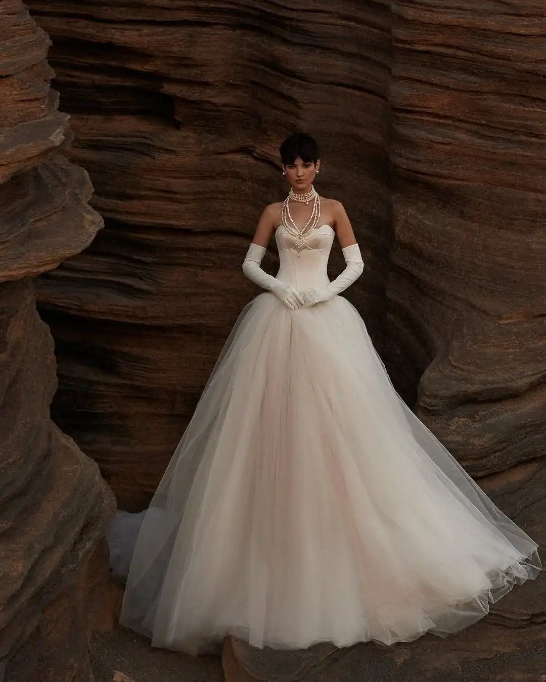 Vintage Unique Sweetheart Neckline Satin Tulle Bridal Grown A Line Wedding Dresses Sweep Train Custom Made 2026 Vestido De Noiva