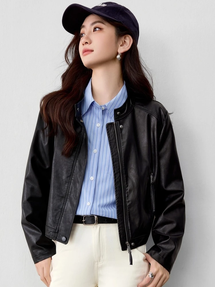 SENTUBILA المرأة فو سترات من الجلد 2025 الخريف جديد الصلبة سستة الوقوف طوق سترة عادية بسيطة معطف طويل الأكمام W53GA3325