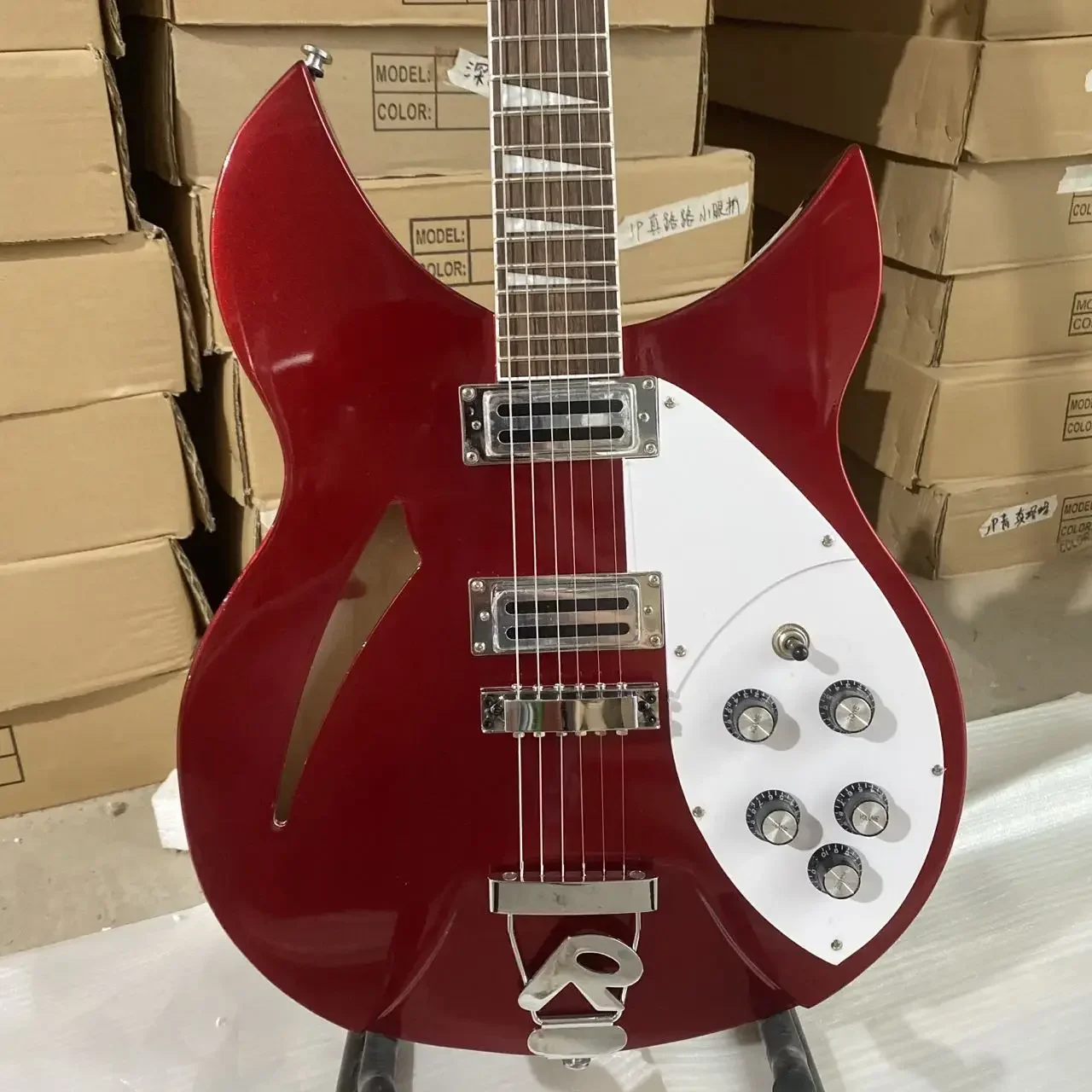 Rickenbacker 330 Electric Guitar Metal Red Color Semi Hollow Body Rosewood Fingerboard High Quality Guitarra Free Shipping