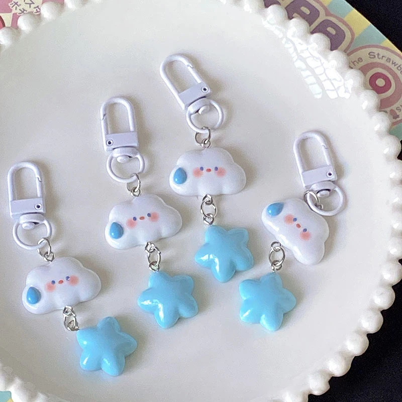 Porte-clés mignon nuage bleu étoile pour femme, porte-clés Kawaii, breloque pour sac à main, pendentif pour clé, accessoires pour voiture prédire