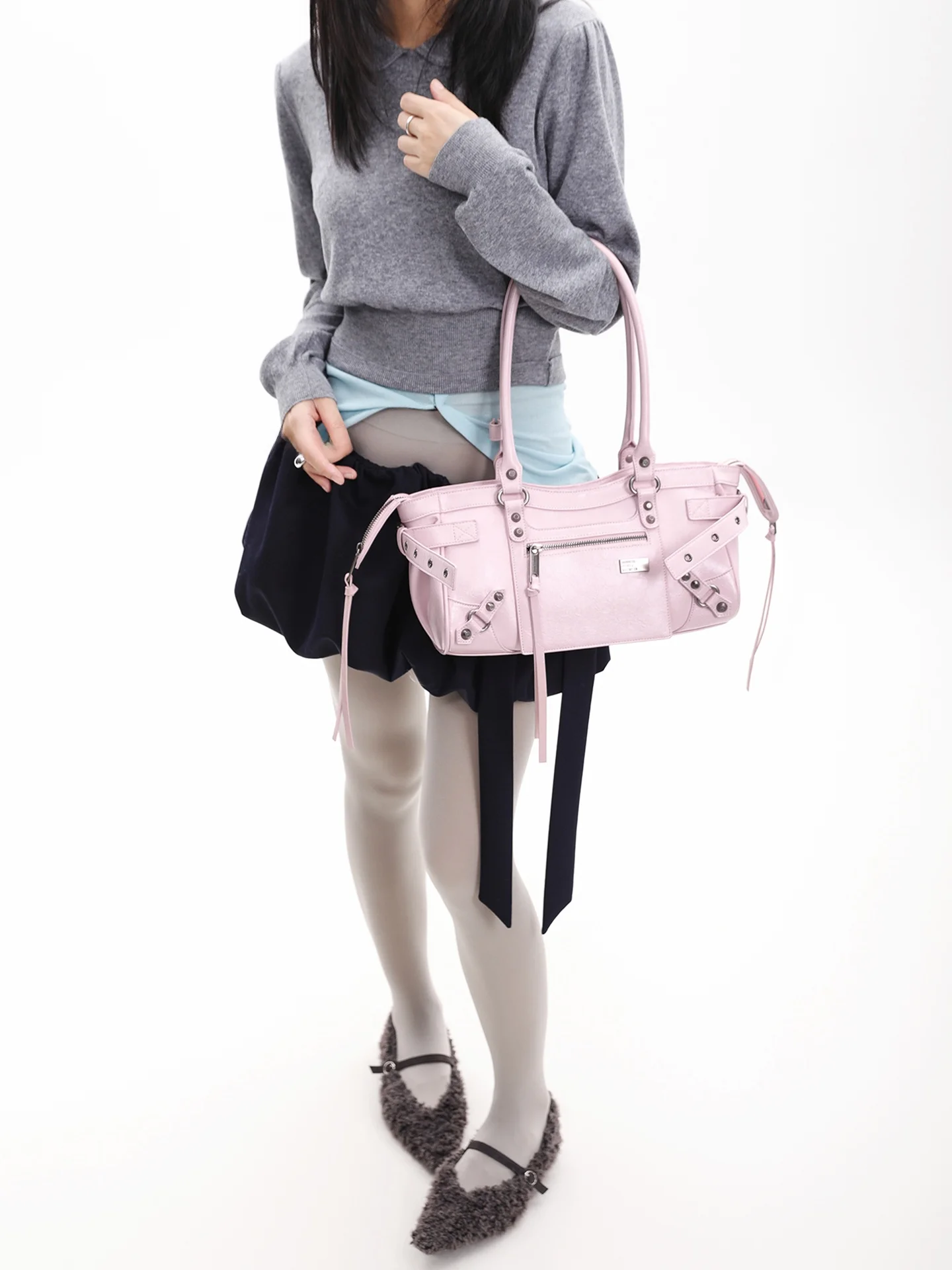 Original JANDRESS 2026 Spring Summer New Pink Rivet Spicy Girl Motorcycle Bag Long Handle French Bread Underarm Bag Fashion T...
