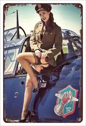 Cartel de Metal Retro Para chica, cartel de estaño de chica militar Sexy apoyada en avión de combate, decoración de arte de pared para niñas, caliente