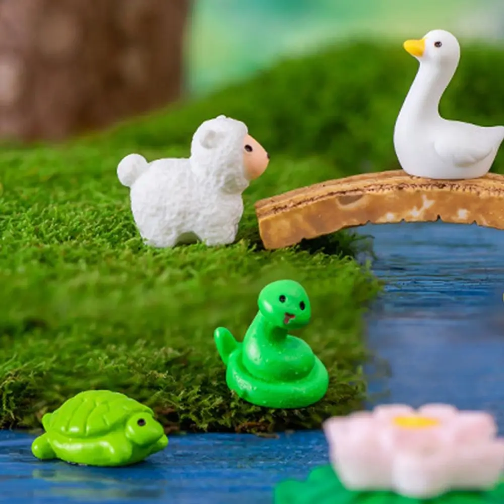 Animal Figurines Miniatures Cute Cat Duck Sheep Animals Micro Landscape Ornament For Home Room Desk Decorations Accessories Gift