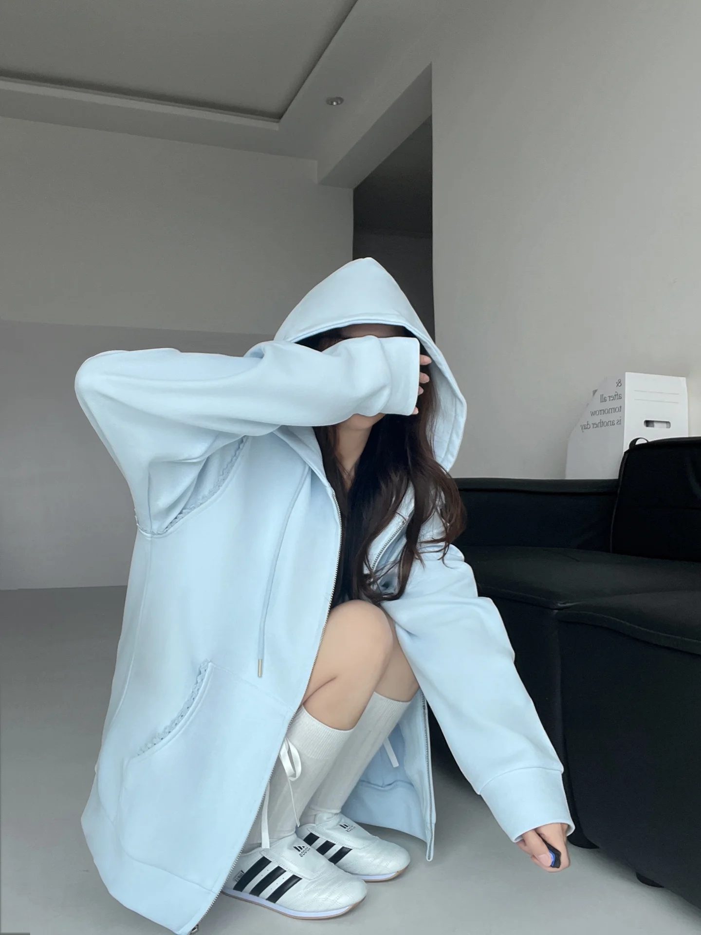 Felpa con finiture in pizzo occhi pesanti Capispalla semplice allentato da donna Autunno Cerniera Sport Top Hot Girl Street Sle