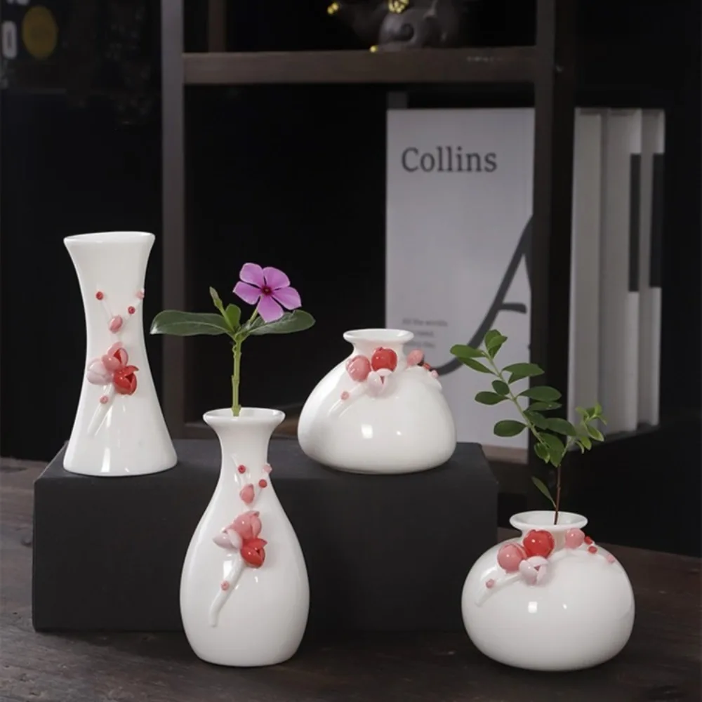 Decorations Floral Ornaments Flower Vases Desktop Embossed Flower Mini Vase Planting Hydroponic Handmade Ceramic Vase Home