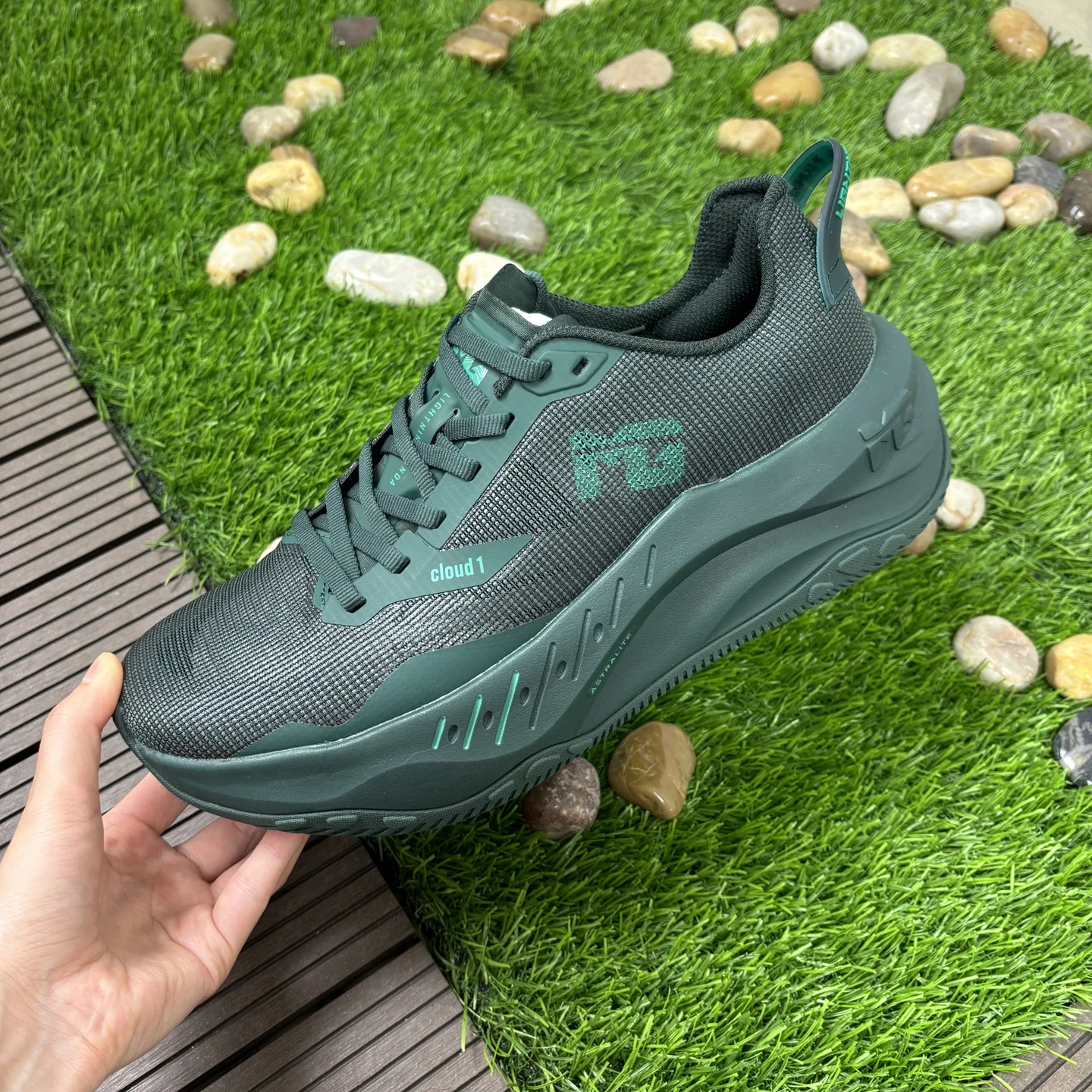 Professional Running Shoes Unisex Style Couple's Matching Wearable Walking Shoes Black & Green Sock-Style Sneakers