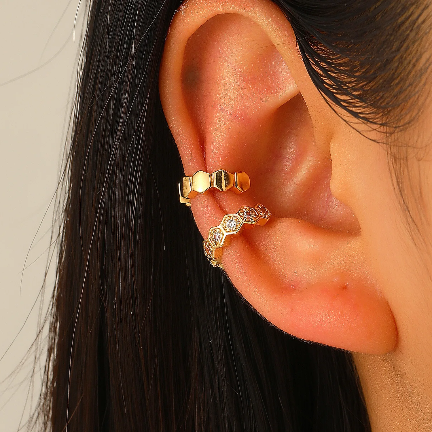 2 Stück/Set Punk Metall Strass C-Form Clip-Ohrringe für Frauen Nicht-Perforierte Ohrklemmen Vielseitige Ohrringe Damen Trendy Party Elegant