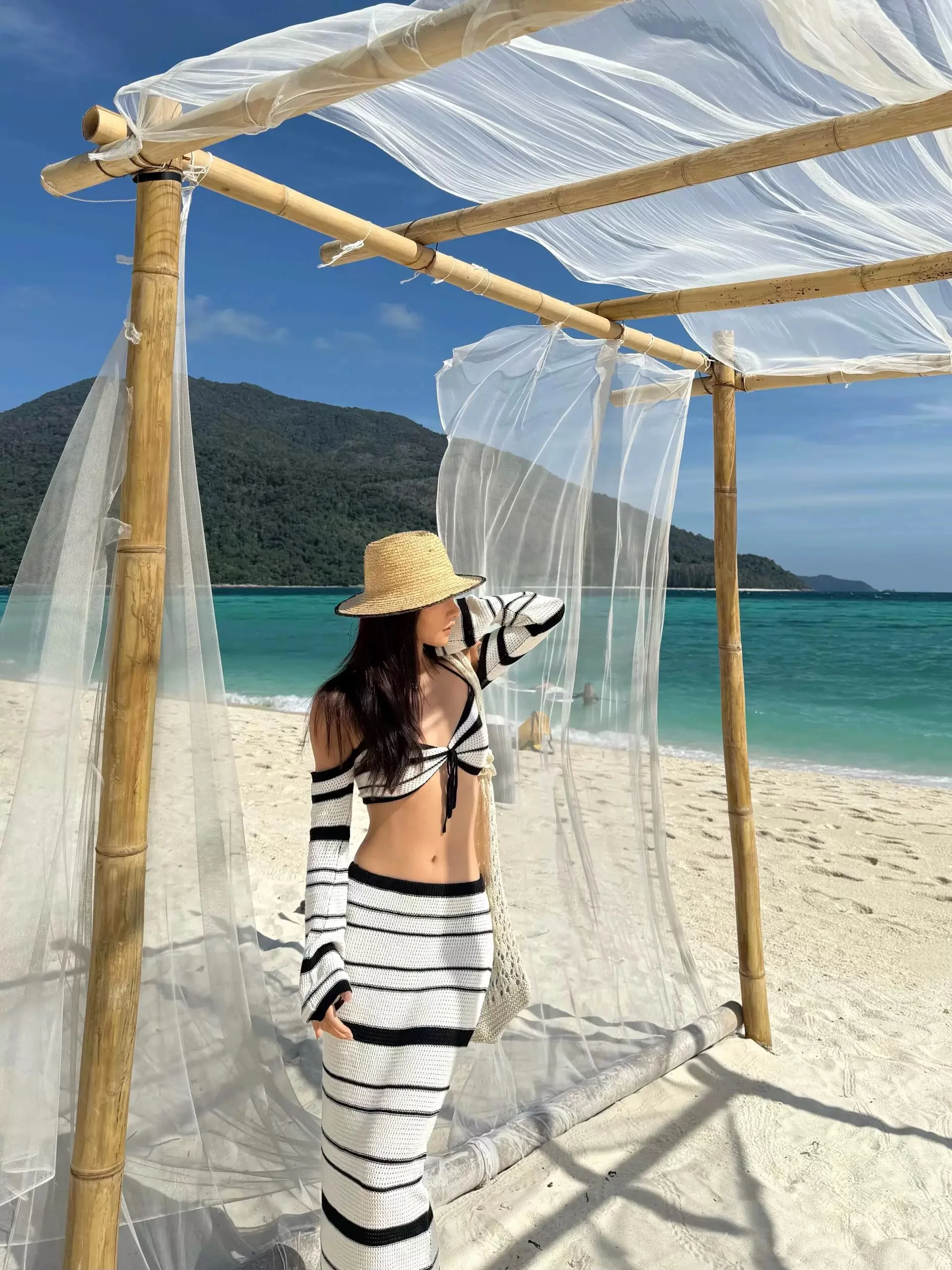 Lady Ins Chic Hot Sweet Sexi ชุดถักลายกระโปรงชุด Halter สะโพกชุดกระโปรงชายหาด Holiday Travel Bohemian ชุด